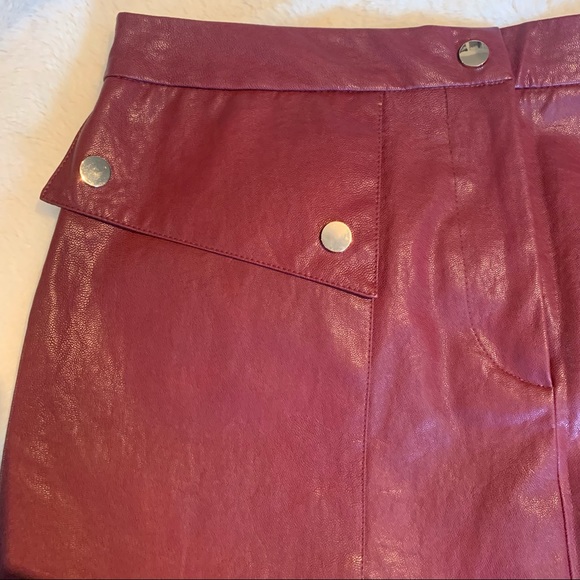 NWT 💫 Red vegan leather skirt ZARA - Picture 5 of 9